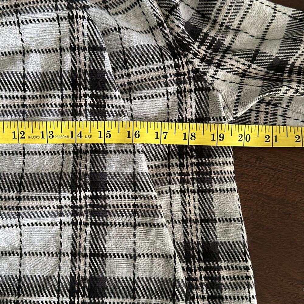 Torrid 00 Women’s Black & Ivory Plaid Drape Jacket Size Medium - Picture 13 of 13